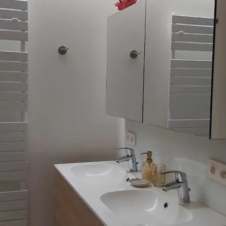 Vakantie-appartement La Regence @ *