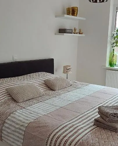 شقة Vakantie-appartement La Regence @